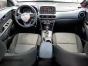 ✅ 2020 Hyundai Kona SE • VIN: KM8K12AA5LU578564 • Лот: 70260564. Опубликован ранее на Copart с пробегом 59 579 миль. Бесплатный доступ к архиву аукционных продаж из США и подробный отчёт об истории автомобиля на DreamBid. Изображение 8.