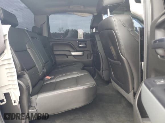 ✅ 2015 Chevrolet Silverado 2500HD LTZ • VIN: 1GC1KWE88FF106976 • Lot: 82219705. Listed on Copart with 149,611 mi. Free auction sales archive from the USA and detailed vehicle history report at DreamBid. Image 10.