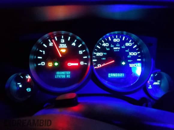 2008 Chevrolet Silverado 1500 Work Truck with VIN 1GCEC19J98E149195, listed as a Copart auction lot 76108364 with 179,708 mi miles and Salvage title. Bid and sale history available at DreamBid. Image 9.