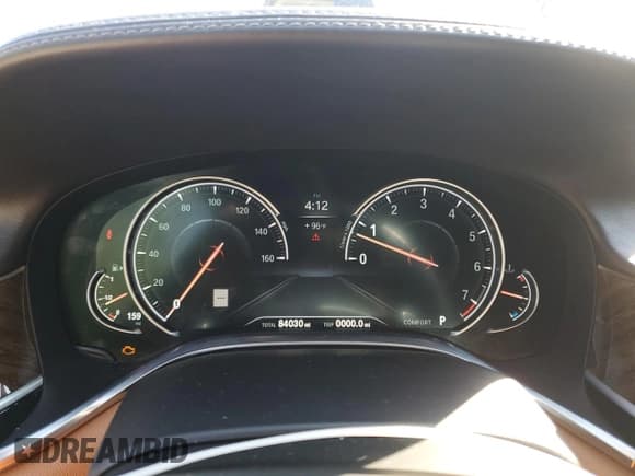 ✅ 2016 BMW 7 Series 750i xDrive • VIN: WBA7B0C57GG526950 • Lot: 81829615. Wystawiony na Copart z przebiegiem 84 030 mil. Bezpłatny archiwum sprzedaży aukcyjnych z USA i szczegółowy raport historii pojazdu na DreamBid. Zdjęcie 9.