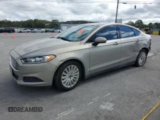 ✅ 2016 Ford Fusion S Hybrid • VIN: 3FA6P0UU7GR163196 • Lot: 82203315. Wystawiony na Copart z przebiegiem 166 598 mil. Bezpłatny archiwum sprzedaży aukcyjnych z USA i szczegółowy raport historii pojazdu na DreamBid. Zdjęcie 1.