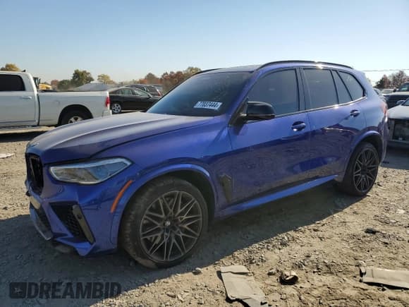 ✅ 2021 BMW X5 M • VIN: 5YMJU0C01M9F02693 • Lot: 77037444. Wystawiony na Copart z przebiegiem 39 928 mil. Bezpłatny archiwum sprzedaży aukcyjnych z USA i szczegółowy raport historii pojazdu na DreamBid. Zdjęcie 1.