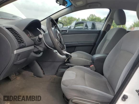 ✅ 2010 Nissan Sentra S • VIN: 3N1AB6AP9AL613044 • Lot: 81322935. Listed on Copart with 162,327 mi. Free auction sales archive from the USA and detailed vehicle history report at DreamBid. Image 7.