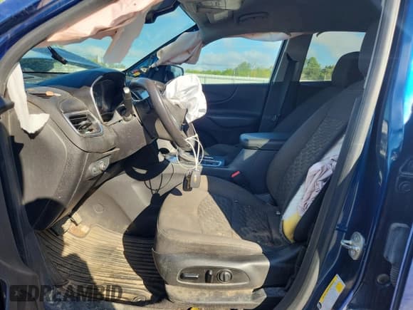 ✅ 2019 Chevrolet Equinox LT • VIN: 3GNAXJEV0KL353572 • Lot: 84040425. Wystawiony na Copart z przebiegiem 116 613 mil. Bezpłatny archiwum sprzedaży aukcyjnych z USA i szczegółowy raport historii pojazdu na DreamBid. Zdjęcie 7.