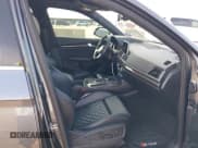 ✅ 2018 Audi SQ5 Prestige • VIN: WA1C4AFYXJ2213610 • Lot: 42171909. Listed on IAAI with 95,830 mi. Free auction sales archive from the USA and detailed vehicle history report at DreamBid. Image 5.