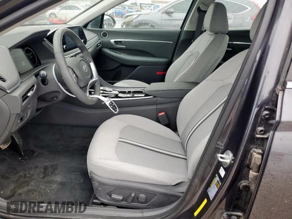 ✅ 2020 Hyundai Sonata SEL • VIN: 5NPEF4JA8LH022760 • Lot: 54859015. Wystawiony na Copart z przebiegiem 7 910 mil. Bezpłatny archiwum sprzedaży aukcyjnych z USA i szczegółowy raport historii pojazdu na DreamBid. Zdjęcie 7.