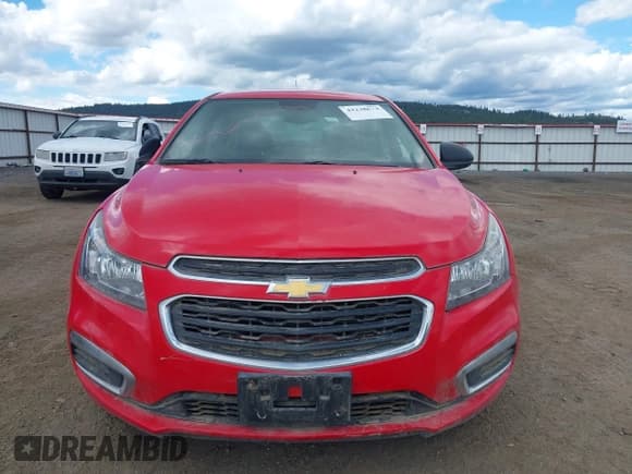 ✅ 2016 Chevrolet Cruze LS • VIN: 1G1PB5SG4G7218338 • Lot: 42228673. Listed on IAAI with 136,928 mi. Free auction sales archive from the USA and detailed vehicle history report at DreamBid. Image 6.