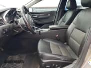 ✅ 2018 Chevrolet Impala LT • VIN: 2G1105S31J9111892 • Лот: 58503564. Опубликован ранее на Copart с пробегом 70 335 миль. Бесплатный доступ к архиву аукционных продаж из США и подробный отчёт об истории автомобиля на DreamBid. Изображение 7.