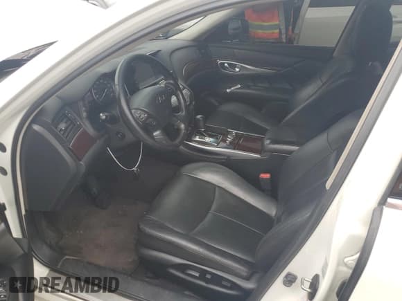 ✅ 2015 Infiniti Q70 • VIN: JN1BY1AR1FM561445 • Лот: 58377655. Опубликован ранее на Copart с пробегом 202 174 миль. Бесплатный доступ к архиву аукционных продаж из США и подробный отчёт об истории автомобиля на DreamBid. Изображение 7.