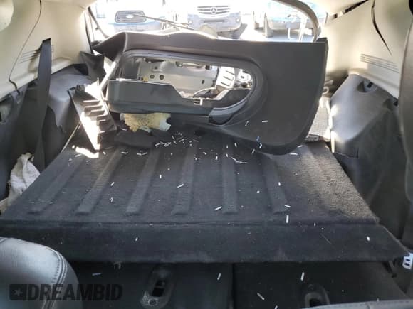 ✅ 2014 Jeep Compass Latitude • VIN: 1C4NJCEB0ED539748 • Lot: 85785235. Wystawiony na Copart z przebiegiem 180 357 mil. Bezpłatny archiwum sprzedaży aukcyjnych z USA i szczegółowy raport historii pojazdu na DreamBid. Zdjęcie 10.