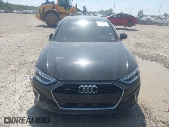 ✅ 2021 Audi A4 S line Premium Plus • VIN: WAUEAAF46MA011861 • Лот: 43153038. Опубликован ранее на IAAI с пробегом 61 027 миль. Бесплатный доступ к архиву аукционных продаж из США и подробный отчёт об истории автомобиля на DreamBid. Изображение 12.