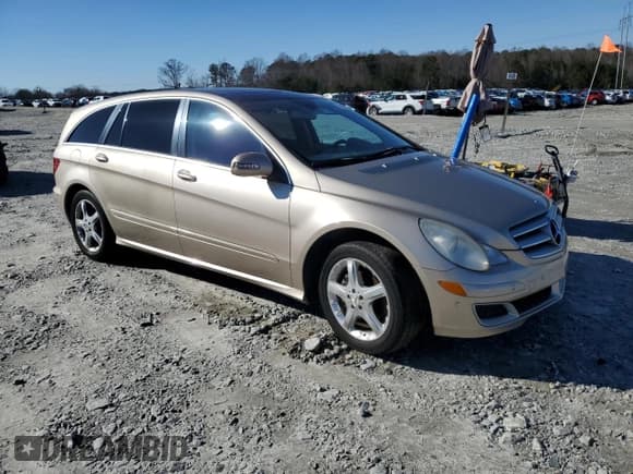 ✅ 2007 Mercedes-Benz R 3.5L • VIN: 4JGCB65E97A052371 • Lot: 89096265. Listed on Copart with 134,375 mi. Free auction sales archive from the USA and detailed vehicle history report at DreamBid. Image 4.