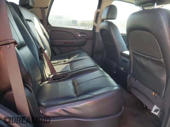 2008 Chevrolet Tahoe с VIN 1GNFC13568R228372, выставлен на аукционе Copart как лот 91379405 с пробегом 187 699 миль миль и Чистый • Clean title. История ставок и продаж доступна на DreamBid. Изображение 11.