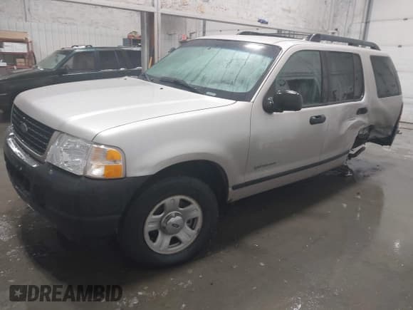 ✅ 2005 Ford Explorer XLS • VIN: 1FMZU72KX5ZA62426 • Лот: 43687469. Опубликован ранее на IAAI с пробегом 199 154 миль. Бесплатный доступ к архиву аукционных продаж из США и подробный отчёт об истории автомобиля на DreamBid. Изображение 2.