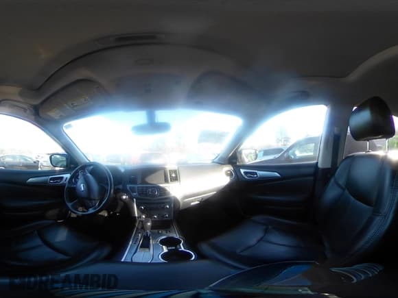 ✅ 2018 Nissan Pathfinder S • VIN: 5N1DR2MN6JC671225 • Lot: 43928021. Wystawiony na IAAI z przebiegiem 260 000 mil. Bezpłatny archiwum sprzedaży aukcyjnych z USA i szczegółowy raport historii pojazdu na DreamBid. Zdjęcie 18.