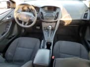 ✅ 2016 Ford Focus SE • VIN: 1FADP3F27GL266539 • Лот: 93677655. Опубликован ранее на Copart с пробегом 101 964 миль. Бесплатный доступ к архиву аукционных продаж из США и подробный отчёт об истории автомобиля на DreamBid. Изображение 8.