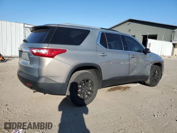 ✅ 2018 Chevrolet Traverse LT Cloth • VIN: 1GNERGKW7JJ180019 • Lot: 74808624. Wystawiony na Copart z przebiegiem 91 350 mil. Bezpłatny archiwum sprzedaży aukcyjnych z USA i szczegółowy raport historii pojazdu na DreamBid. Zdjęcie 3.