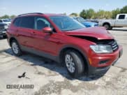 ✅ 2018 Volkswagen Tiguan S • VIN: 3VV0B7AX9JM108146 • Lot: 68926075. Wystawiony na Copart z przebiegiem 103 787 mil. Bezpłatny archiwum sprzedaży aukcyjnych z USA i szczegółowy raport historii pojazdu na DreamBid. Zdjęcie 4.