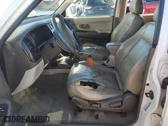 ✅ 2003 Mitsubishi Montero Sport Limited • VIN: JA4MT41R33J005330 • Лот: 88896835. Опубликован ранее на Copart с пробегом 192 732 миль. Бесплатный доступ к архиву аукционных продаж из США и подробный отчёт об истории автомобиля на DreamBid. Изображение 7.