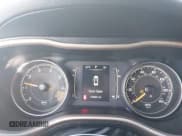 ✅ 2015 Jeep Cherokee Sport • VIN: 1C4PJLABXFW561115 • Lot: 41969932. Wystawiony na IAAI z przebiegiem 120 026 mil. Bezpłatny archiwum sprzedaży aukcyjnych z USA i szczegółowy raport historii pojazdu na DreamBid. Zdjęcie 7.