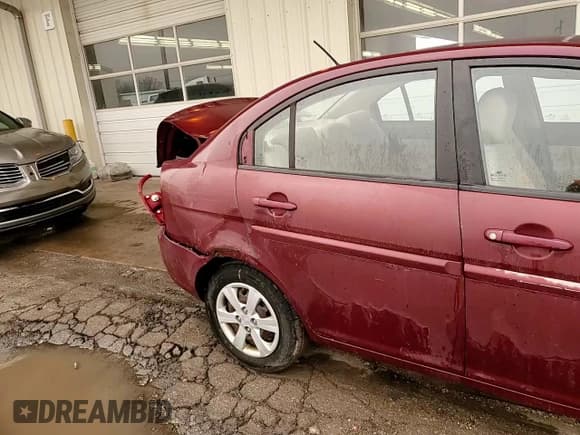 ✅ 2009 Hyundai Accent Auto GLS • VIN: KMHCN46C89U339954 • Лот: 49013765. Опубликован ранее на Copart с пробегом 112 720 миль. Бесплатный доступ к архиву аукционных продаж из США и подробный отчёт об истории автомобиля на DreamBid. Изображение 10.