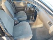 ✅ 1998 Chevrolet Prizm • VIN: 1Y1SK548XWZ417142 • Lot: 43871972. Listed on IAAI with 220,307 mi. Free auction sales archive from the USA and detailed vehicle history report at DreamBid. Image 5.