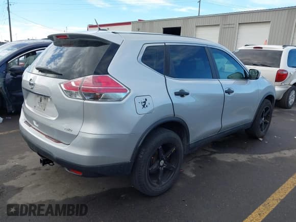 ✅ 2016 Nissan Rogue SL • VIN: 5N1AT2MV1GC734261 • Лот: 43634962. Опубликован ранее на IAAI с пробегом 116 084 миль. Бесплатный доступ к архиву аукционных продаж из США и подробный отчёт об истории автомобиля на DreamBid. Изображение 4.
