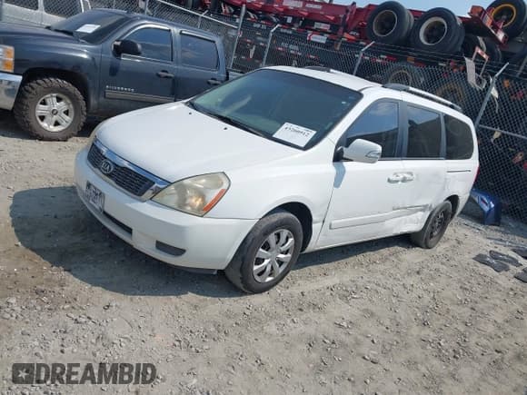 ✅ 2011 Kia Sedona LX • VIN: KNDMG4C7XB6375083 • Лот: 43260912. Опубликован ранее на IAAI с пробегом 251 898 миль. Бесплатный доступ к архиву аукционных продаж из США и подробный отчёт об истории автомобиля на DreamBid. Изображение 2.