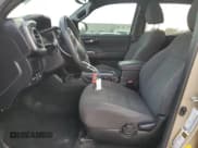 ✅ 2017 Toyota Tacoma SR5 • VIN: 3TMCZ5AN1HM096871 • Lot: 82666005. Listed on Copart with 141,322 mi. Free auction sales archive from the USA and detailed vehicle history report at DreamBid. Image 7.