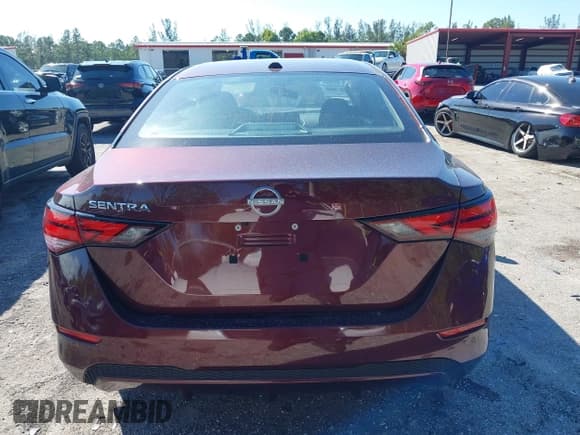 ✅ 2025 Nissan Sentra SV • VIN: 3N1AB8CV8SY364375 • Lot: 43592087. Listed on IAAI with 1,204 mi. Free auction sales archive from the USA and detailed vehicle history report at DreamBid. Image 16.