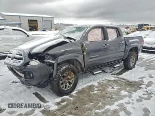 ✅ 2018 Toyota Tacoma TRD Sport • VIN: 5TFAZ5CN9JX070720 • Lot: 94886935. Listed on Copart with 122,692 mi. Free auction sales archive from the USA and detailed vehicle history report at DreamBid. Image 1.