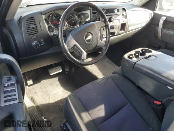 ✅ 2010 Chevrolet Silverado 1500 LT • VIN: 1GCSCSE03AZ165154 • Lot: 72325824. Listed on Copart with 126,055 mi. Free auction sales archive from the USA and detailed vehicle history report at DreamBid. Image 8.