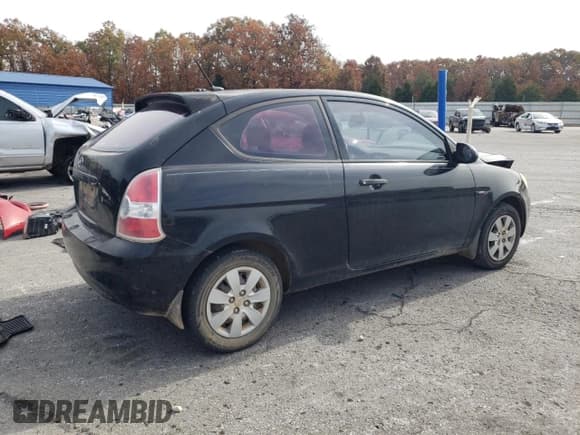 ✅ 2009 Hyundai Accent Auto GS • VIN: KMHCM36C49U109325 • Лот: 77822454. Опубликован ранее на Copart с пробегом 190 724 миль. Бесплатный доступ к архиву аукционных продаж из США и подробный отчёт об истории автомобиля на DreamBid. Изображение 3.