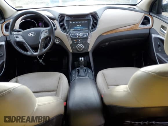 ✅ 2015 Hyundai Santa Fe • VIN: 5XYZW4LA4FG295995 • Lot: 89609625. Wystawiony na Copart z przebiegiem Nie podano. Bezpłatny archiwum sprzedaży aukcyjnych z USA i szczegółowy raport historii pojazdu na DreamBid. Zdjęcie 8.