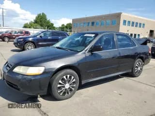 ✅ 2001 Honda Accord LX • VIN: 1HGCG56451A119403 • Lot: 64699245. Listed on Copart with 218,408 mi. Free auction sales archive from the USA and detailed vehicle history report at DreamBid. Image 1.