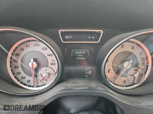 ✅ 2014 Mercedes-Benz CLA 250 • VIN: WDDSJ4GB3EN151791 • Lot: 84192535. Listed on Copart with 123,433 mi. Free auction sales archive from the USA and detailed vehicle history report at DreamBid. Image 9.