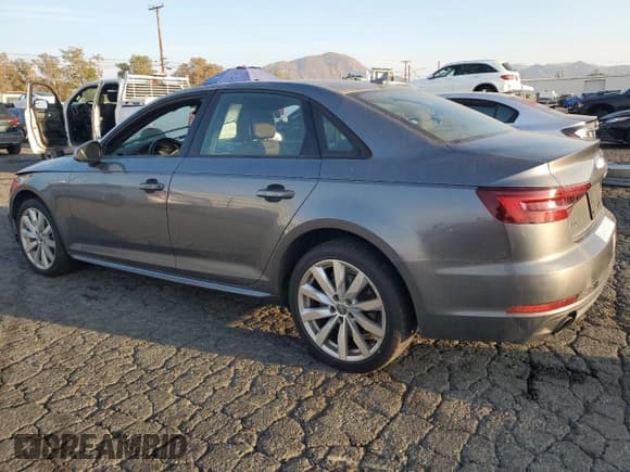 ✅ 2018 Audi A4 Premium • VIN: WAUKMAF41JA107502 • Lot: 91246185. Listed on Copart with 130,489 mi. Free auction sales archive from the USA and detailed vehicle history report at DreamBid. Image 2.