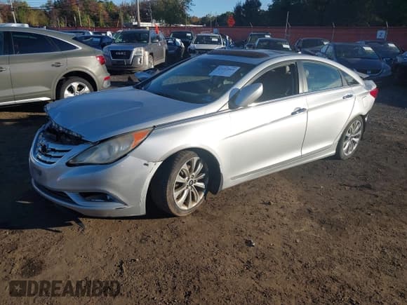 ✅ 2012 Hyundai Sonata Limited • VIN: 5NPEC4ACXCH396832 • Lot: 43452860. Wystawiony na IAAI z przebiegiem Nie podano. Bezpłatny archiwum sprzedaży aukcyjnych z USA i szczegółowy raport historii pojazdu na DreamBid. Zdjęcie 19.