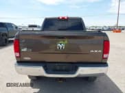 ✅ 2018 Ram 2500 Big Horn • VIN: 3C6UR5DL5JG348423 • Lot: 43012640. Wystawiony na IAAI z przebiegiem 50 090 mil. Bezpłatny archiwum sprzedaży aukcyjnych z USA i szczegółowy raport historii pojazdu na DreamBid. Zdjęcie 16.