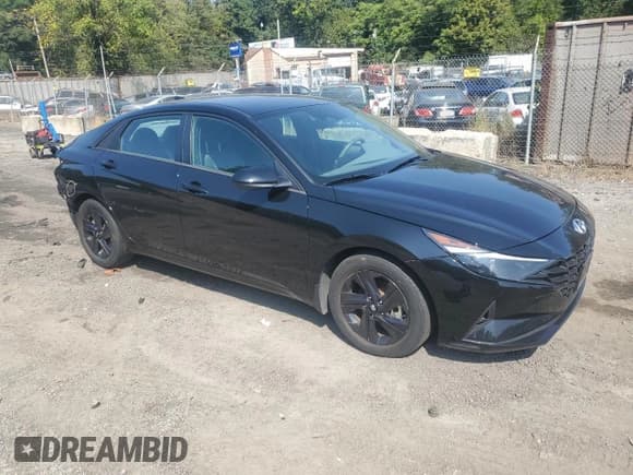 ✅ 2023 Hyundai Elantra SEL • VIN: 5NPLM4AG7PH112473 • Lot: 81221095. Listed on Copart with 44,687 mi. Free auction sales archive from the USA and detailed vehicle history report at DreamBid. Image 4.
