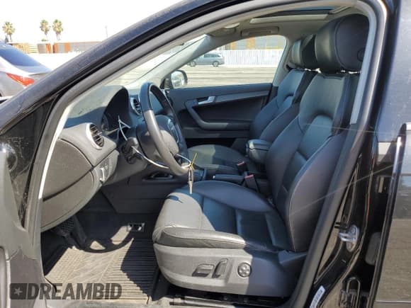 ✅ 2012 Audi A3 Premium • VIN: WAUBEAFM0CA136036 • Lot: 70121345. Listed on Copart with 88,566 mi. Free auction sales archive from the USA and detailed vehicle history report at DreamBid. Image 7.