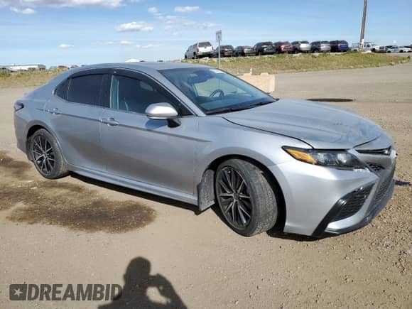 2022 Toyota Camry SE with VIN 4T1S11AK0NU681638, listed as a Copart auction lot 85186735 with 61,375 mi miles and Salvage title. Bid and sale history available at DreamBid. Image 4.