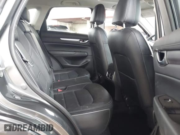 ✅ 2025 Mazda CX-5 S Preferred • VIN: JM3KFBCLXS0541138 • Lot: 43031109. Listed on IAAI with Not provided. Free auction sales archive from the USA and detailed vehicle history report at DreamBid. Image 8.