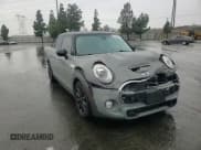 ✅ 2017 MINI Hardtop 4 Door Cooper S • VIN: WMWXU3C56H2D32634 • Lot: 92745675. Wystawiony na Copart z przebiegiem 72 169 mil. Bezpłatny archiwum sprzedaży aukcyjnych z USA i szczegółowy raport historii pojazdu na DreamBid. Zdjęcie 13.