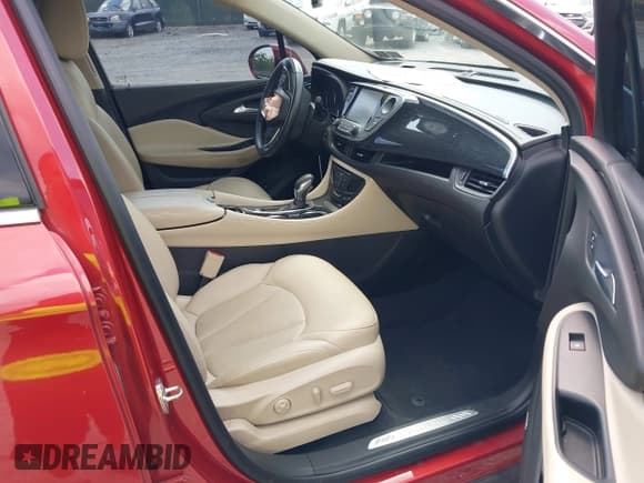 ✅ 2016 Buick Envision Premium I • VIN: LRBFXESXXGD186788 • Lot: 39812767. Wystawiony na IAAI z przebiegiem 38 067 mil. Bezpłatny archiwum sprzedaży aukcyjnych z USA i szczegółowy raport historii pojazdu na DreamBid. Zdjęcie 5.