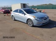 ✅ 2013 Hyundai Sonata SE • VIN: 5NPEC4AC5DH796881 • Лот: 43379039. Опубликован ранее на IAAI с пробегом 120 125 миль. Бесплатный доступ к архиву аукционных продаж из США и подробный отчёт об истории автомобиля на DreamBid. Изображение 1.