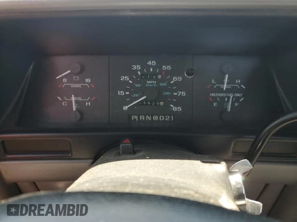 ✅ 1994 Ford Ranger XLT • VIN: 1FTCR10X0RPA75212 • Lot: 57072655. Listed on Copart with 14,620 mi. Free auction sales archive from the USA and detailed vehicle history report at DreamBid. Image 9.