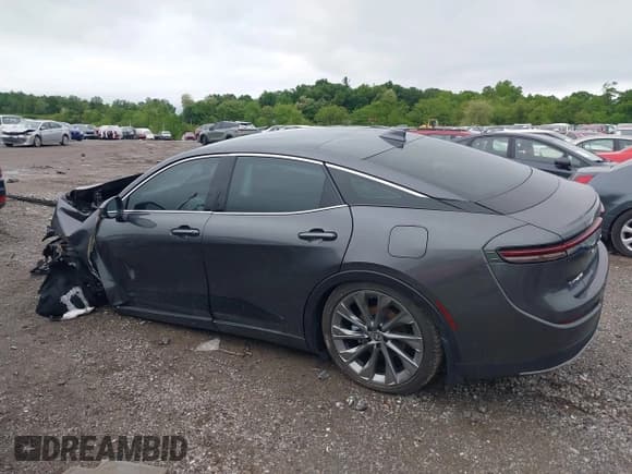 ✅ 2024 Toyota Crown XLE • VIN: JTDAAAAF8R3021149 • Lot: 42225940. Wystawiony na IAAI z przebiegiem 8 526 mil. Bezpłatny archiwum sprzedaży aukcyjnych z USA i szczegółowy raport historii pojazdu na DreamBid. Zdjęcie 14.