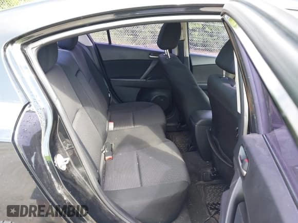 ✅ 2012 Mazda 3 i Touring • VIN: JM1BL1VF6C1500875 • Lot: 42535670. Listed on IAAI with 156,986 mi. Free auction sales archive from the USA and detailed vehicle history report at DreamBid. Image 8.