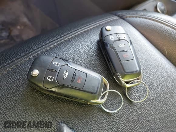 ✅ 2019 Ford Transit Connect XL • VIN: NM0LS7E29K1396952 • Лот: 43892027. Опубликован ранее на IAAI с пробегом 206 239 миль. Бесплатный доступ к архиву аукционных продаж из США и подробный отчёт об истории автомобиля на DreamBid. Изображение 11.